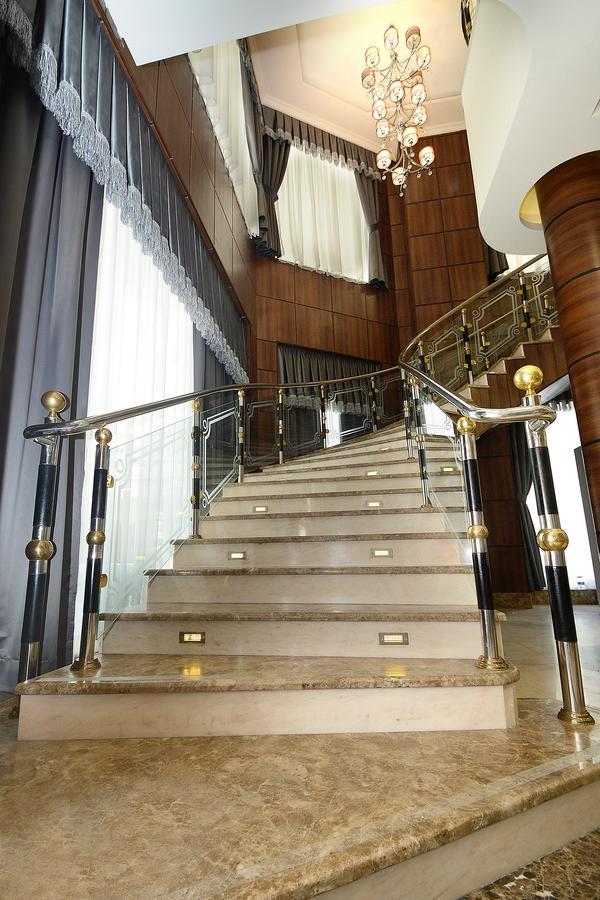 فندق المدينة المنورةفي  Diwan Marmara المظهر الخارجي الصورة